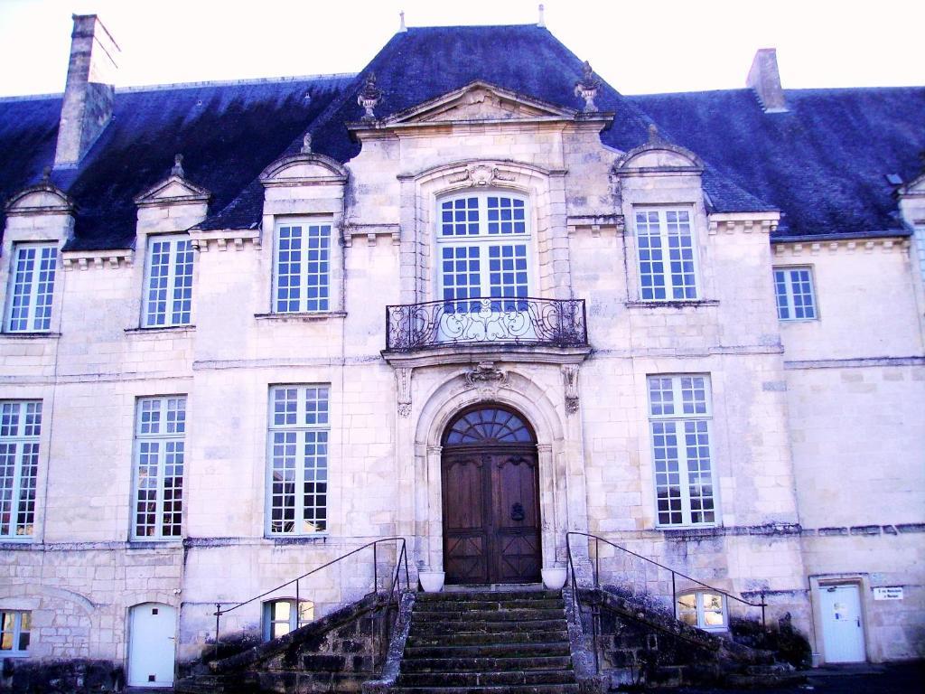 Отель Abbaye Royale Сен-Жан-д'Анжели Экстерьер фото